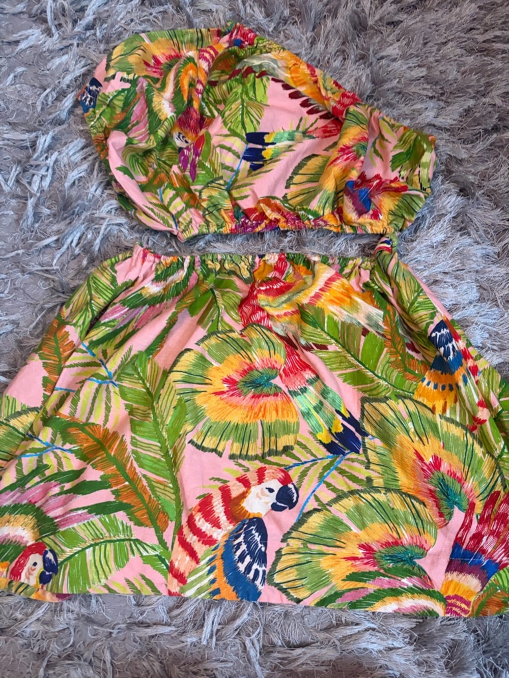 FARM Rio Pink Tropical Parrot Print Strapless Crop Top